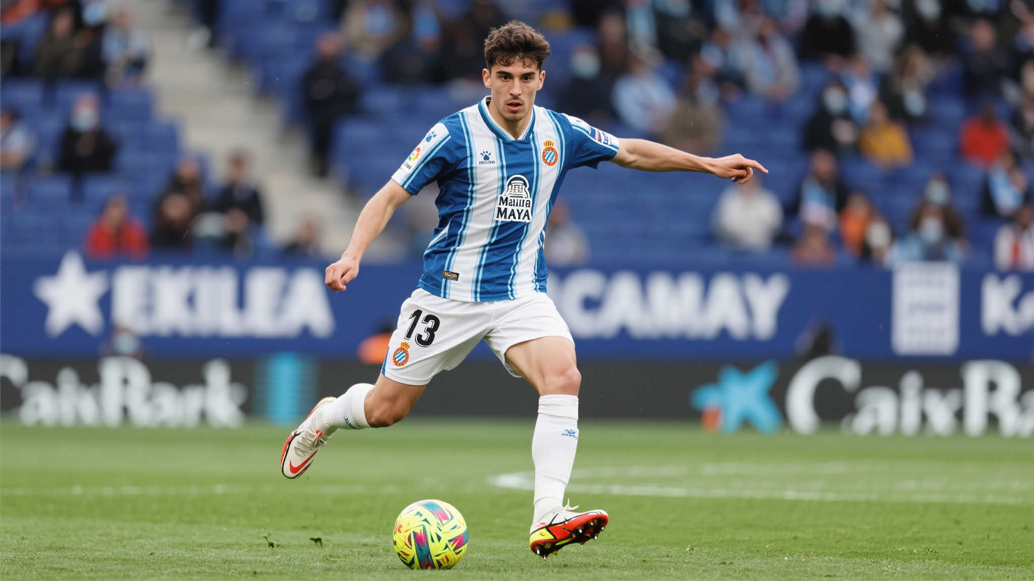 作为西甲联赛的一颗冉冉升起的新星，23岁的花季中场